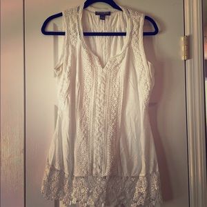 White knit maternity top